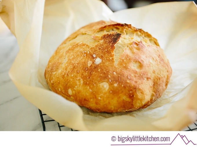 https://www.bigskylittlekitchen.com/wp-content/uploads/2015/04/Easy-Rustic-Dutch-Oven-Bread-Big-Sky-Little-Kitchen_0003-680x508.jpg