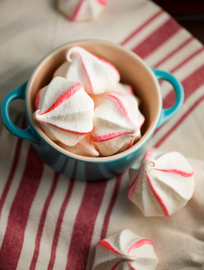 Easy Peppermint Meringue Cookies