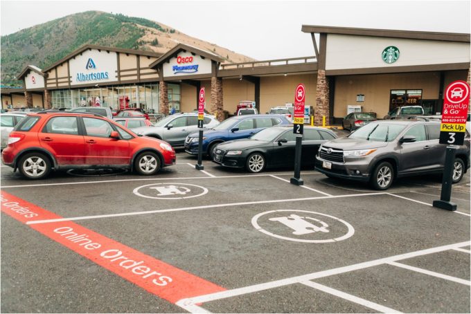 Grocery Pickup - Albertsons Drive Up & Go - Images by Kristine Paulsen Photography for Big Sky Little Kitchen