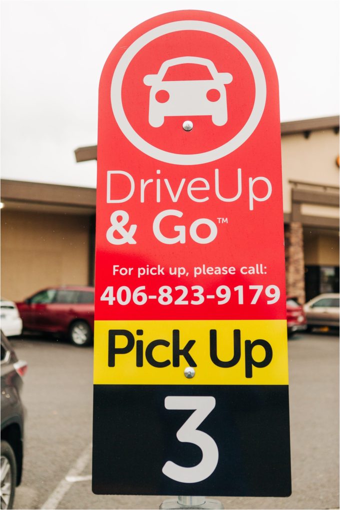 Grocery Pickup - Albertsons Drive Up & Go - Images by Kristine Paulsen Photography for Big Sky Little Kitchen